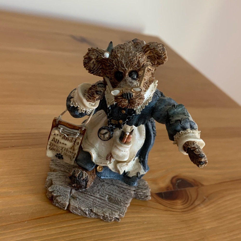 Boyds Bears Figurines, Ms. Bruin…The Teacher